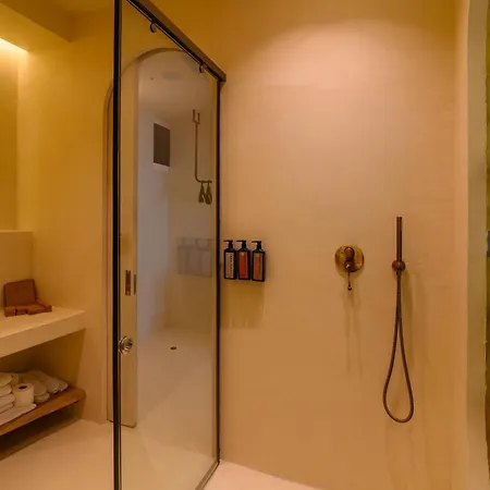 Iconic Mediterranean Hotell 5*