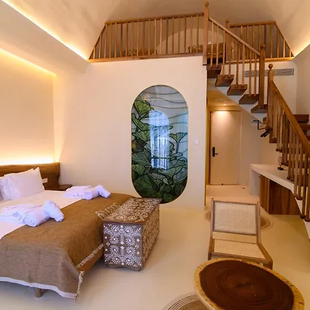 Iconic Mediterranean فندق ديرمي