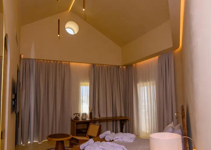 Iconic Mediterranean 5* דרמי