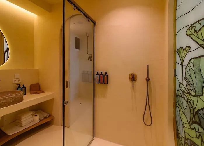 Iconic Mediterranean Hotel 5*