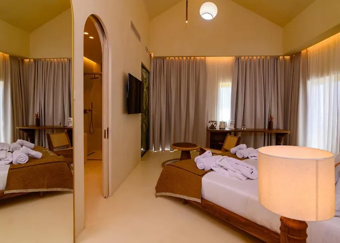 Iconic Mediterranean מלון 5*